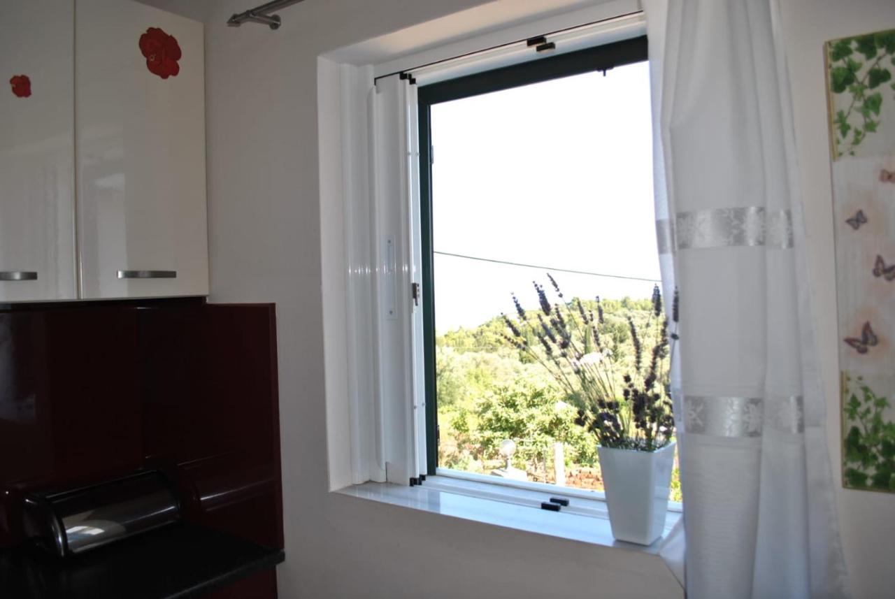Hotel Monika Lefkada Tsoukaládhes Exterior foto